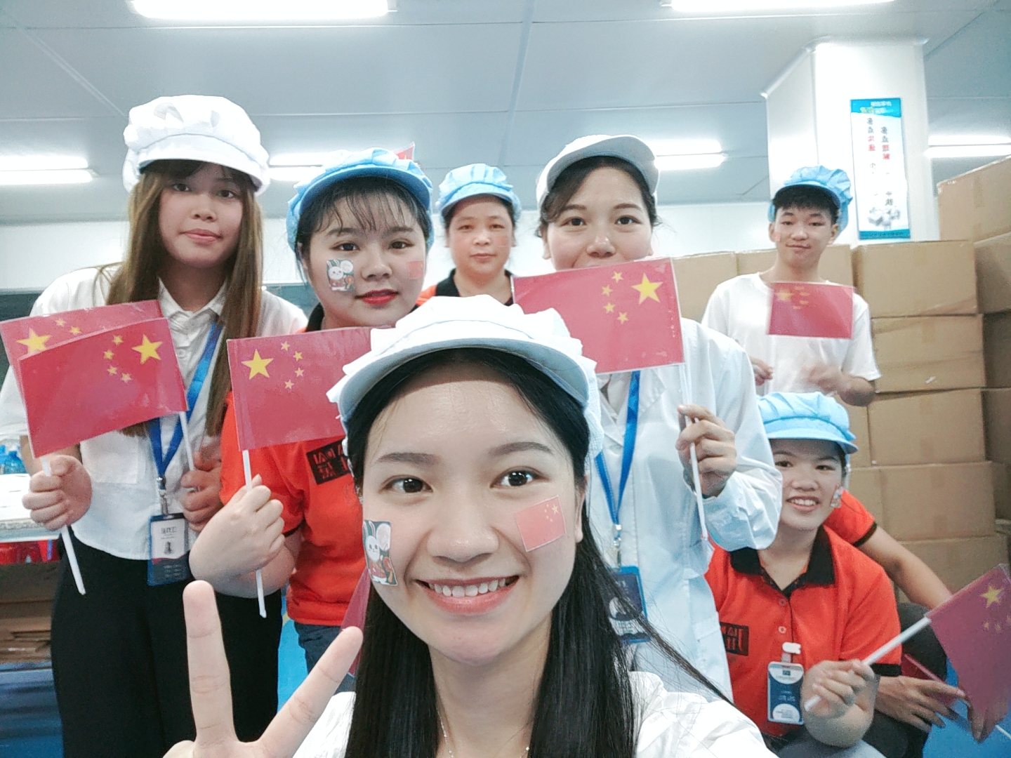 化妝品生產(chǎn)廠家怎么避免同質(zhì)化競(jìng)爭(zhēng)？